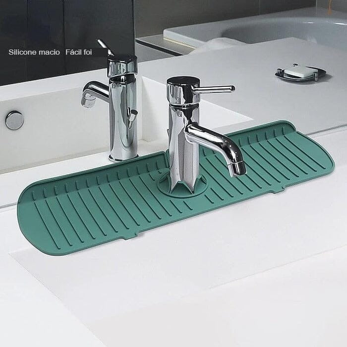 Silicone Kitchen Faucet Drain Mat - SplashFree