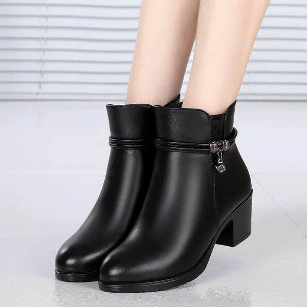 Women's Plush Leather Boot - CozyChic