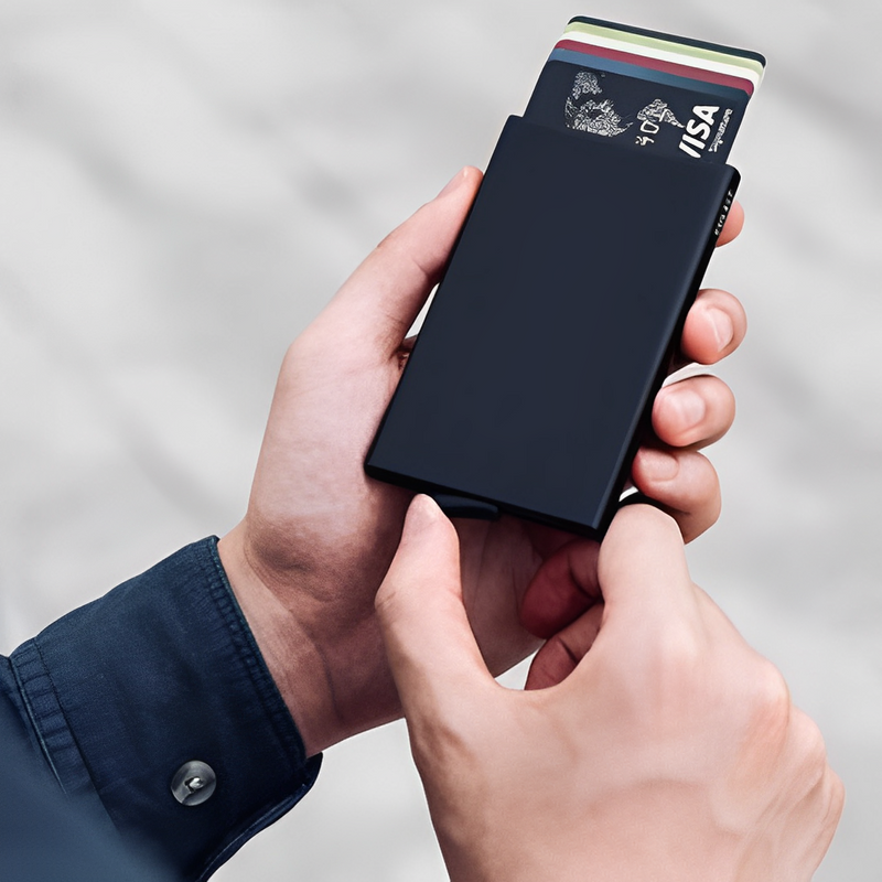 Anti-Theft Smart Card Holder with RFID Blocking