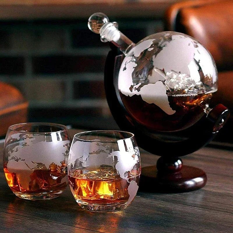 Borosilicate Glass Globe Shaped Whiskey Decanter
